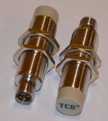 Czujnik Indukcyjny M18 NPN (NO+NC) Sn-8 gniazdo G12