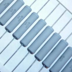 Rezystor 43K 6W 5% metalizowany 600V 300ppm SXA0933 32x8,4mm