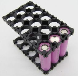 PLASTIKOWA OBUDOWA 3X5 DO PAKIET.18650