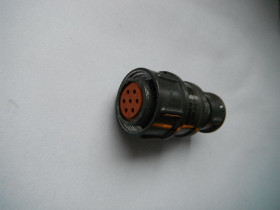 2RM18KPE7G1W1 wtyczka prosta ekranowana 7 gniazd