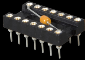 IC socket, 14-pin, with blocking capacitor