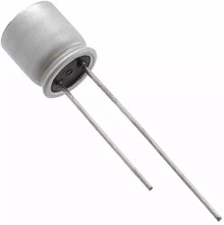 Kondensator 15μF ±20% 100V dc THT 60mΩ Panasonic