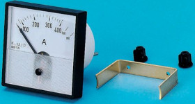 Amperomierz analogowy panelowy AC zakres 0/1000/2000A For 1000/5A CT wysokość wycięcia: 72mm wartość 0/1000/2000A For