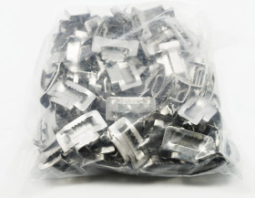 Zacisk/Spinka do stali z ząbkami do stali o szerokości 20mm /opakowanie = 100szt./