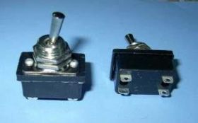 PD-11 250V/1,5A PRZEŁ.DŹWIG.