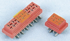 Gniazdo PCB 6 -pinowe 2 -rzędowe raster: 2.54mm Żeńskie na płytkę Proste SMD