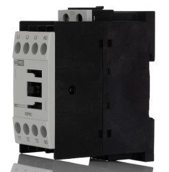 Stycznik 24 V DC RS PRO styki: 3 7,5 kW 15 A 1NC Szyna DIN Śruba