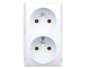 BIS Gniazdo podwójne z/u z niezamiennością faz białe GN-2BC/00