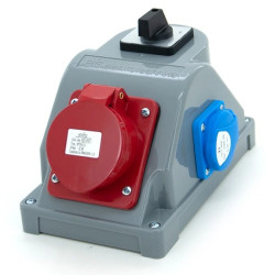 Rozdzielnica budowlana typ COMBOPOL 16A/5 + 2*GS 230V + wyłącznik 0-1, obudowa naścienna / natynkowa, N210-01COMBO