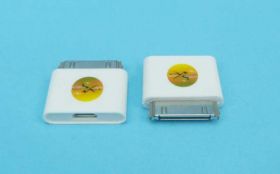 PRZEJ.GN.MICRO USB->WT.iPHONE-4