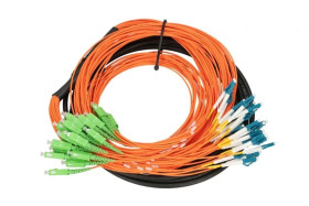 multipatchcord SM 24F 8M, rozszycie 1m Extralink SC/APC-LC/PC