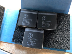 TA13255A B57725 PLCC