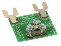 UM977-4-5 Symetryzator do anten na pasmo IV - V