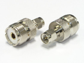 Przejście wtyk SMA - gniazdo UHF