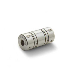 Sprzęgło elastyczne 2 mm, 4 mm Ruland śr. zewn: 8mm Elastyczna wiązka 14.5mm Wkręt dociskowy 0.5Nm