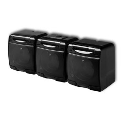 JUNIOR Gniazdo potrójne z uziemieniem 3x(2P+Z) (klapka dymna bez przesłon) czarny 12GHE-3d