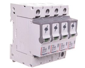 Ogranicznik przepięć Typ T2 4P 40kA 1,7kV ON 300 TT, TN (TNC, TNS) 412243