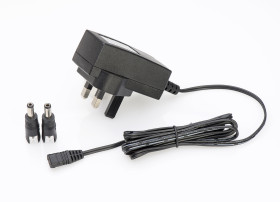 Adapter AC/DC Uwy 12V dc Iwy 650mA 7.5W, typ wtyczki: UK