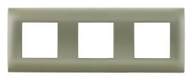 DANTE Ramka potrójna tworzywo lakierowane SATYNA 455083