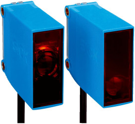 Czujniki fotoelektryczne w obudowie prostokątnej SICK z wyjściem przekaźnikowym zakres 0 → 40 m. Światło
