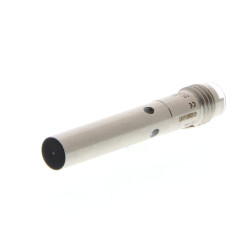 Czujnik zbliżeniowy Indukcyjny 2 mm Omron Wpuszczany 12 → 24 V DC długość 44mm Gładki