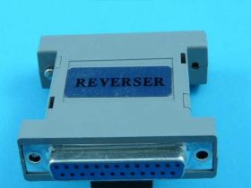 UK-5 REVERSER# DB25F/DB25M 122