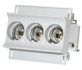 Gniazdo bezpiecznikowe na szynę 3P 16A DO1