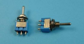 3-POZ 3-PIN PRZEŁ.(ON)-OFF-(ON)