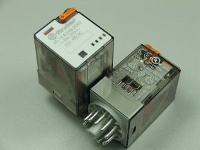 Przekaźnik 60.13.8.048.0040 FINDER odp.R15 3PDT 48VAC 10A