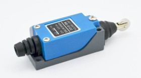 ME 8122 przełącznik krańcowy trzpień z rolką