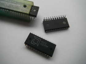P8212 AMD układ scalony 8 bit