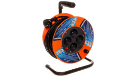 Przedłużacz Bębnowy 4-Gniazda Z/U 15M H05vv-F 3X1 P194151