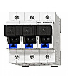 Rozłącznik bezpiecznikowy TYTAN D02, 3-p, 20A, kompletny