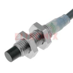 CZUJNIK INDUKCYJNY E2A-S08KN04-WP-D1-2M