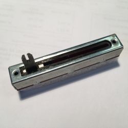 Potencjometr suwak 1M/A SVP453 Unitra TELPOD