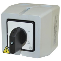 Łącznik krzywkowy w obudowie, 10A, gwiazda-trójkąt TK-Ł S10JPDM9551 A6