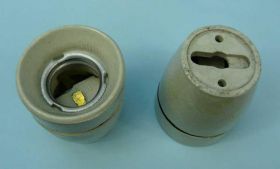 OPRAWKA E-27 PORCELANOWA