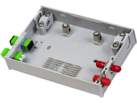 Naścienna puszka rozdzielcza (4 x SC simplex) FOPA-4A-03