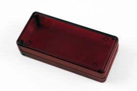 Obudowa ABS szerokość zew. 30 mm długość zew. 65 mm wys. zew. 15,5 mm Hammond IP54 Półprzezroczysty czerwony