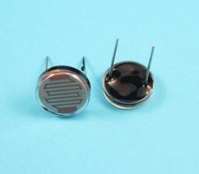 FR-22 WYŁ.ŚWIATŁA DAEWOO 0,7A/230V