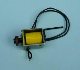 ELEKTROMAGNES 12V (0,5kg) PCHAJĄCY