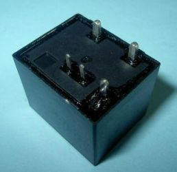 12V 45A/75V 1STZ HFKP-012-1H4
