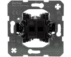 K.1/K.5 Łącznik wieloklawiszowy przyciskowy 1 zestyk zwierny 1 zestyk rozwierny rozdzielne zaciski wejściowe mechanizm 503501