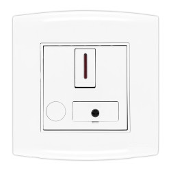 Gniazda i łączniki linii odgałęźnej 13A Contactum i wyłącznikiem IP2X