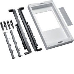 univers N Blok dla szyn zbiorczych poziomych 60 mm 4-pol. 4xDII/3xDIII/6xD02 450x250 mm UE31E3A HAGER