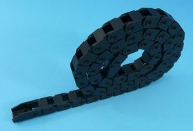 PROWADNIK DO KABLI 10x10mm 1mb