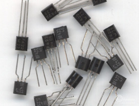 BF422 NPN 0,05A 250V TRANZYSTOR