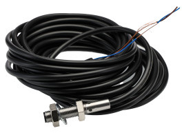 Czujnik zbliżeniowy M8 Indukcyjny 2 mm Omron Wpuszczany 12 → 24 V DC długość 27mm Gwintowany