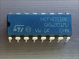 CMOS 4051 DIP16/25 ST