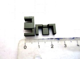 EFD15/8/5 N87 780nH rdzeń ferrytowy Yageo/ Ferroxcube